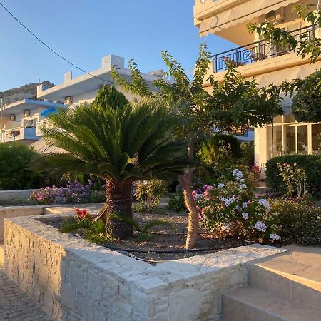 Sindonia Beach Apartment'S Psari Forada ภายนอก รูปภาพ