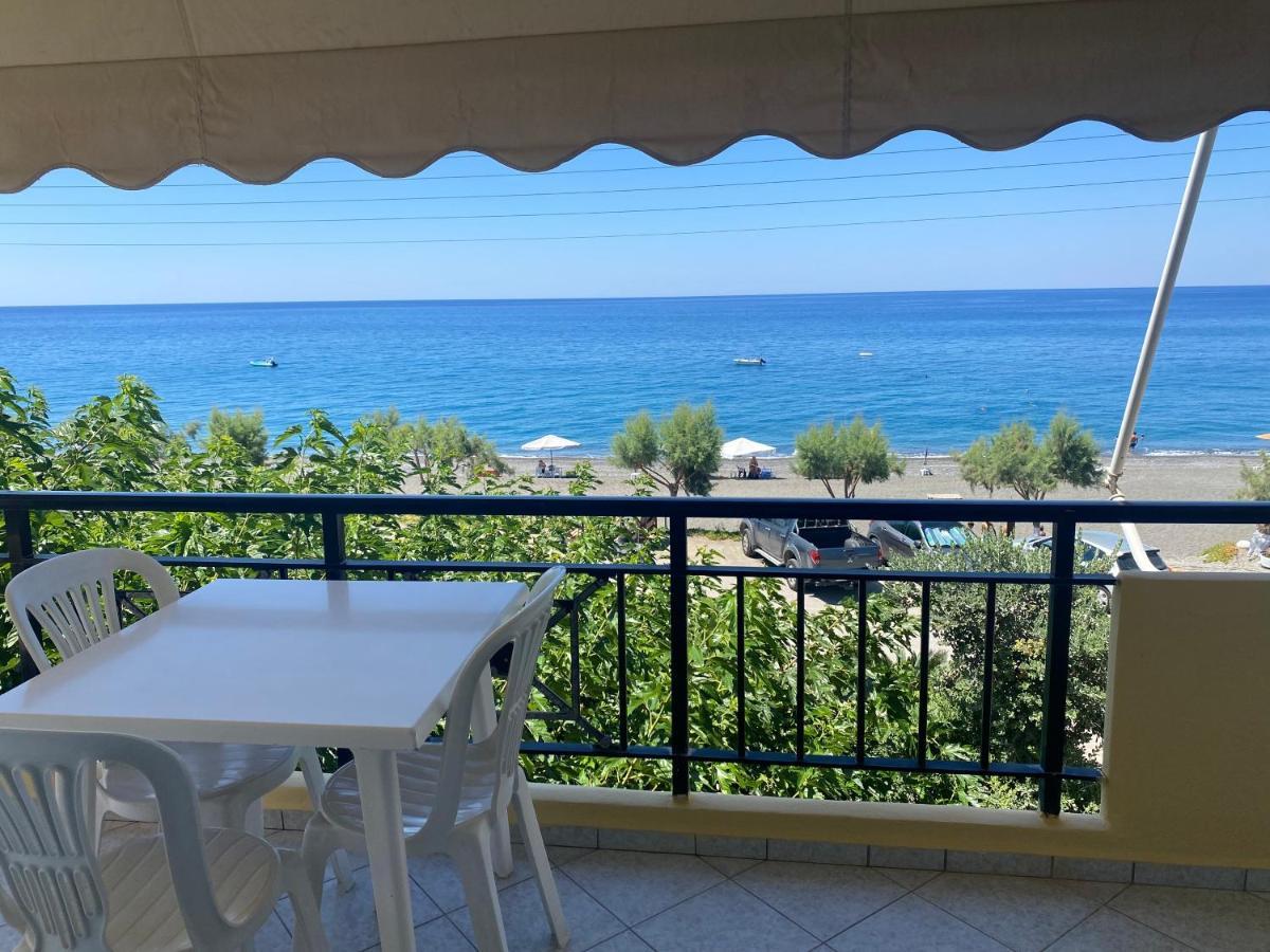Sindonia Beach Apartment'S Psari Forada ภายนอก รูปภาพ